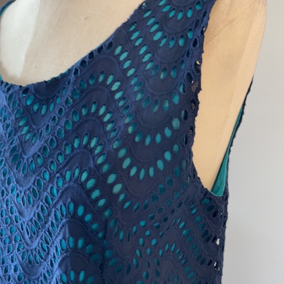 NWT TRACY NEGOSHIAN women’s sleeveless EYELET dress blue over turquoise lining L - Picture 7 of 14